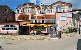Apartments Maria